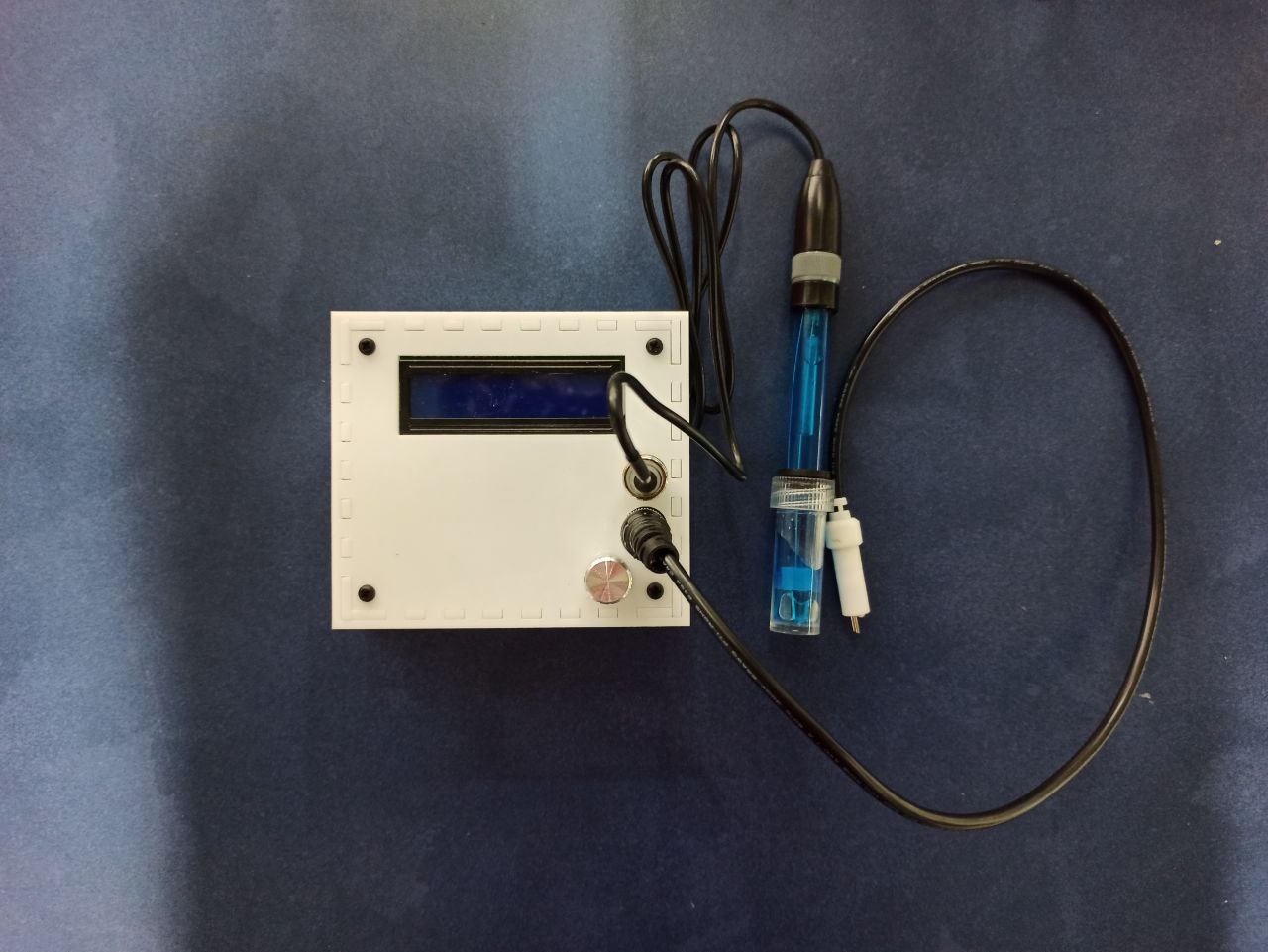 pHMeter and EC probe